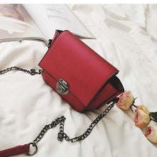 Load image into Gallery viewer, Glossy Fashionable Chain Sling Bag